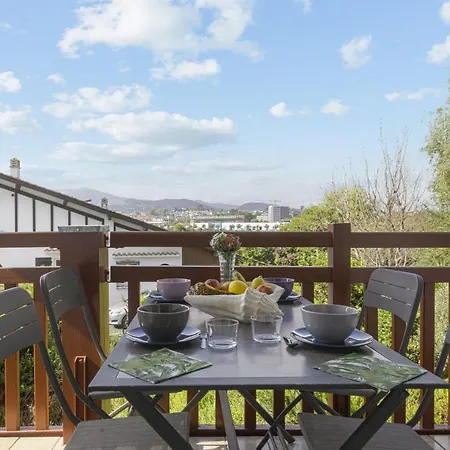 Charming Flat With Terrace And Pool Nearby Station - Welkeys 公寓 昂代